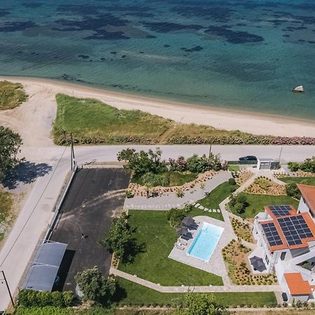 Electra Beachfront Suites, Nea Irakleia المظهر الخارجي الصورة
