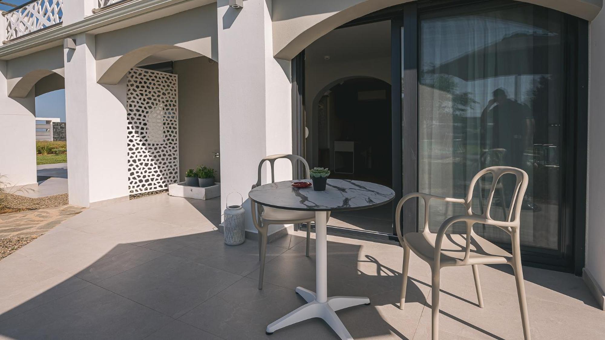 Electra Beachfront Suites, Nea Irakleia المظهر الخارجي الصورة