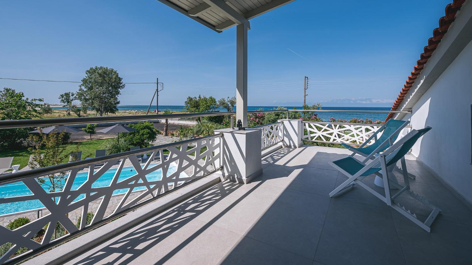 Electra Beachfront Suites, Nea Irakleia المظهر الخارجي الصورة